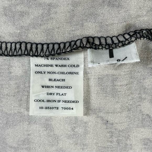 ANN TAYLOR ~ Beautiful Animal Print Dress with Ruching Detail ~ Size 10 - Picture 6 of 6